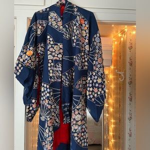 Vintage Women’s Asian/Japanese Kimono